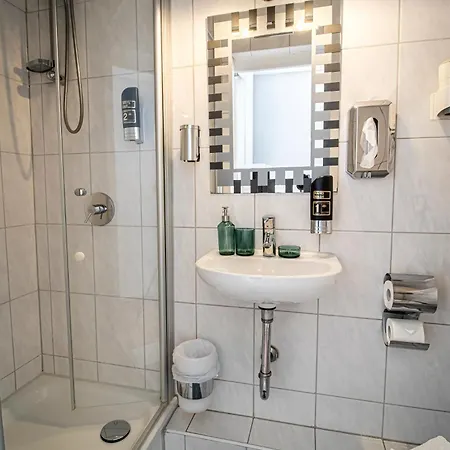 Hotel Ento Hotelwestend 5*