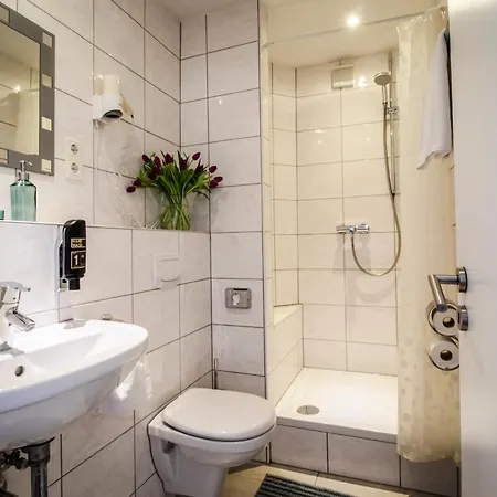 Ento Hotelwestend Otel