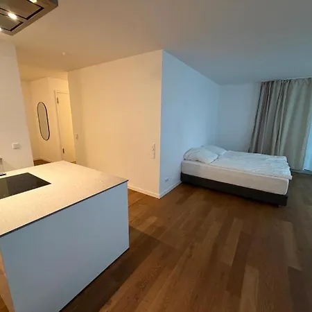 Ento Hotelwestend 5*