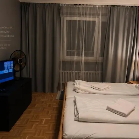 Ento Hotelwestend 5*
