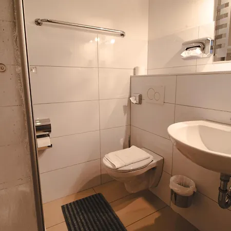 Ento Hotelwestend فندق