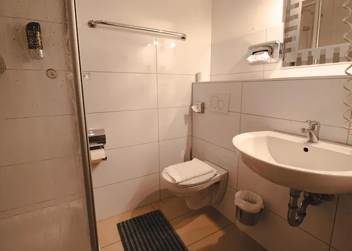 Ento Hotelwestend 酒店